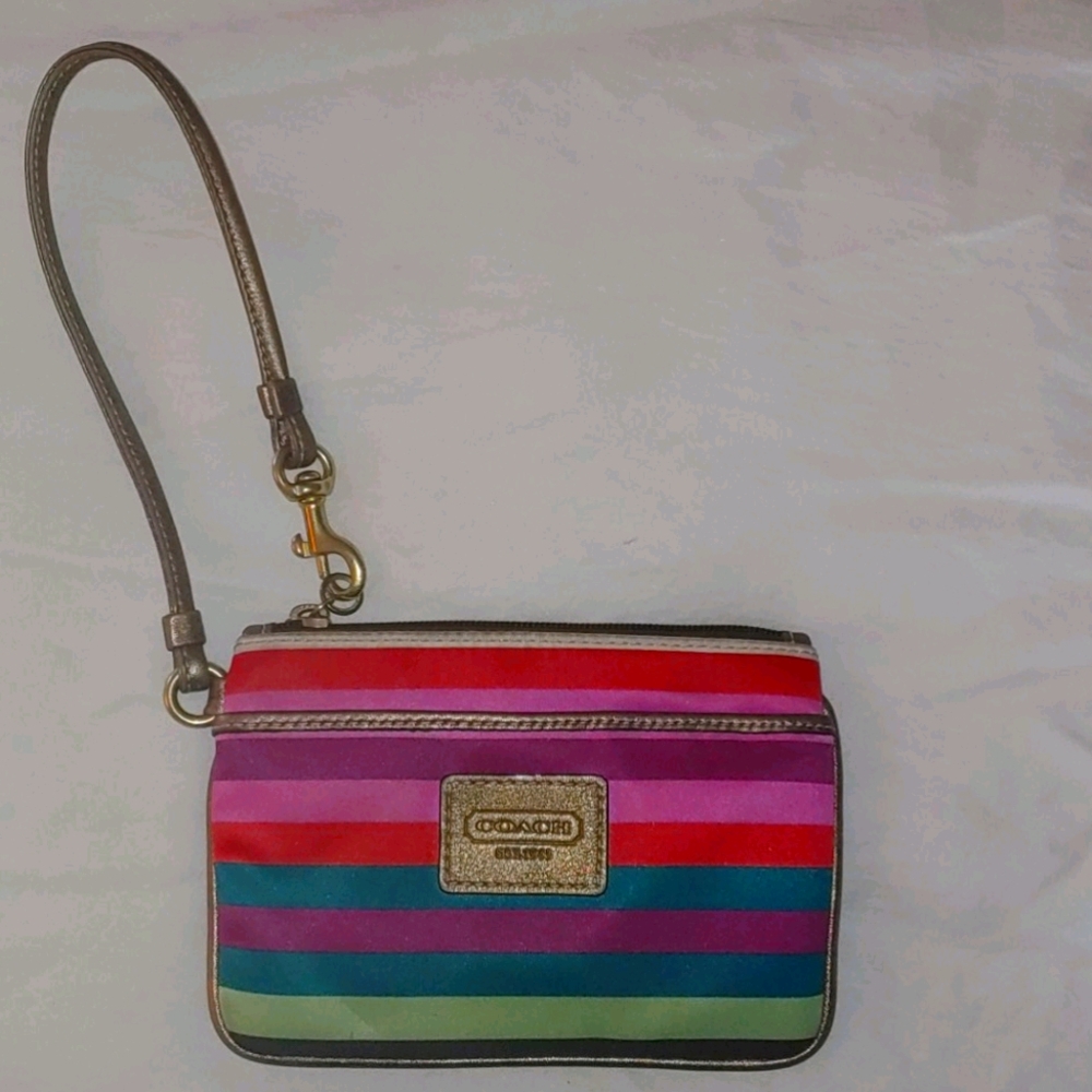Coach Wristlet. **NWOT**